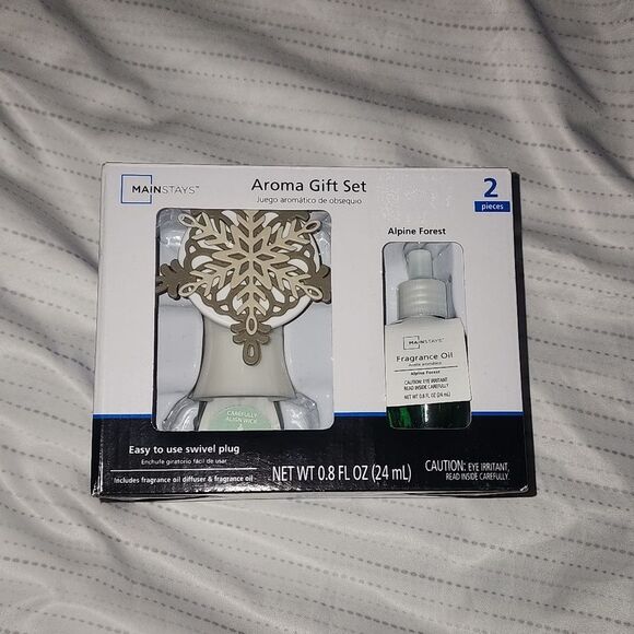 Mainstays Alpine Forest Fragrance Oil Plug in Diffuser Gift Set, Snowy - Picture 4 of 5
